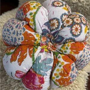 NWT Total Home Ltd; Fall dec. Pumpkin.  Poly-filled; Halloween, Thanksgiving dec